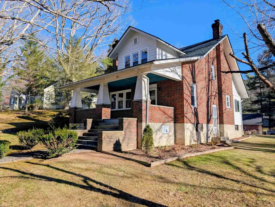 45 Methodist Church Ln, Hot Springs, VA 24445 - Image #2