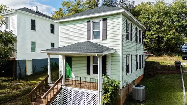 801 Stuart St, Staunton, VA 24401