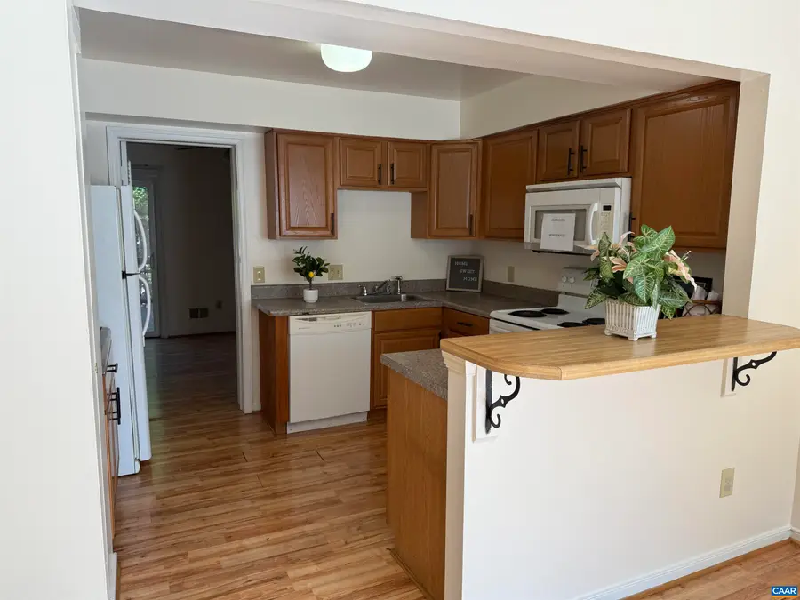 638 Crumpet Ct, Charlottesville, VA 22901 - Image #3