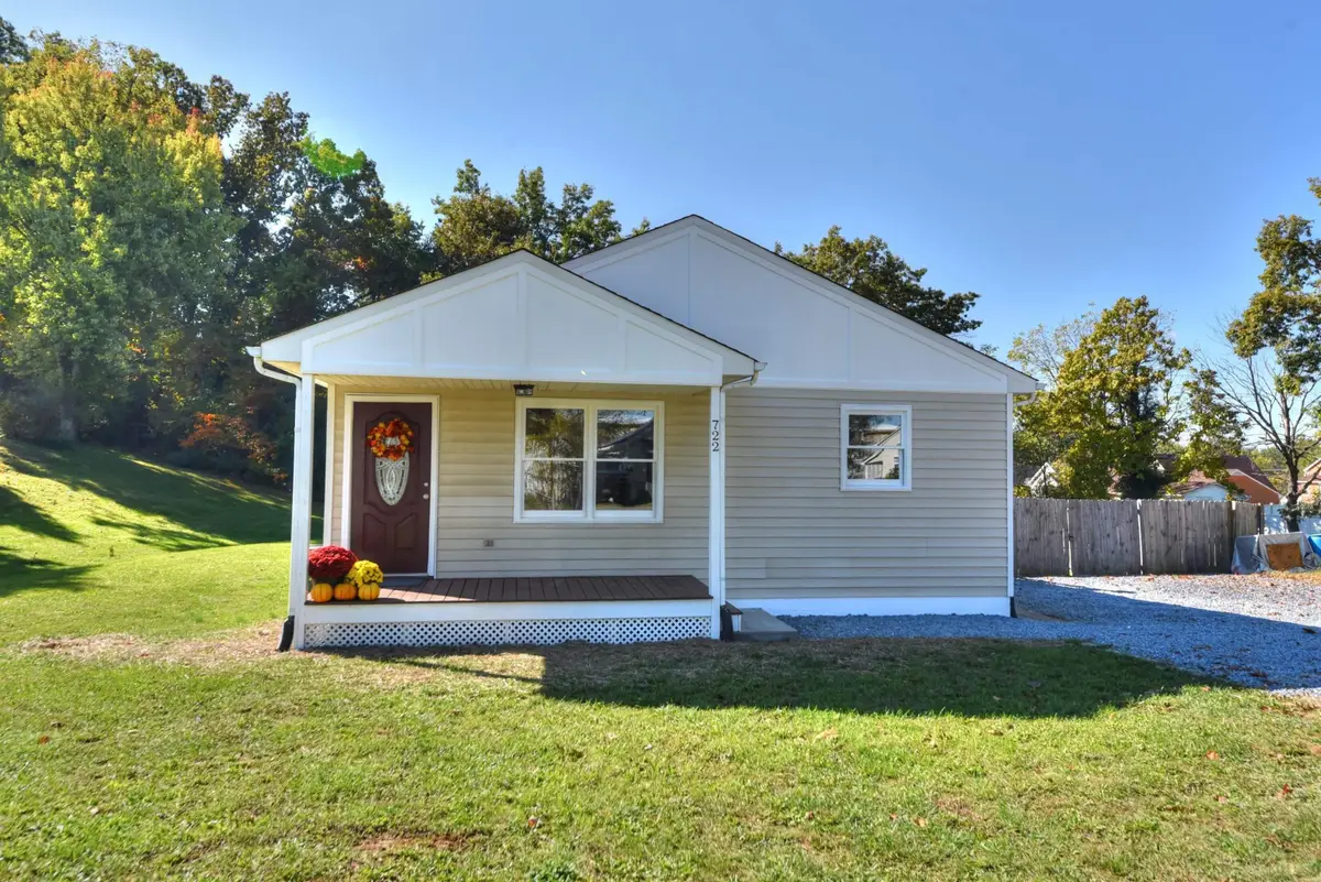 722 Georgia Ave, Waynesboro, VA 22980 - Image #1