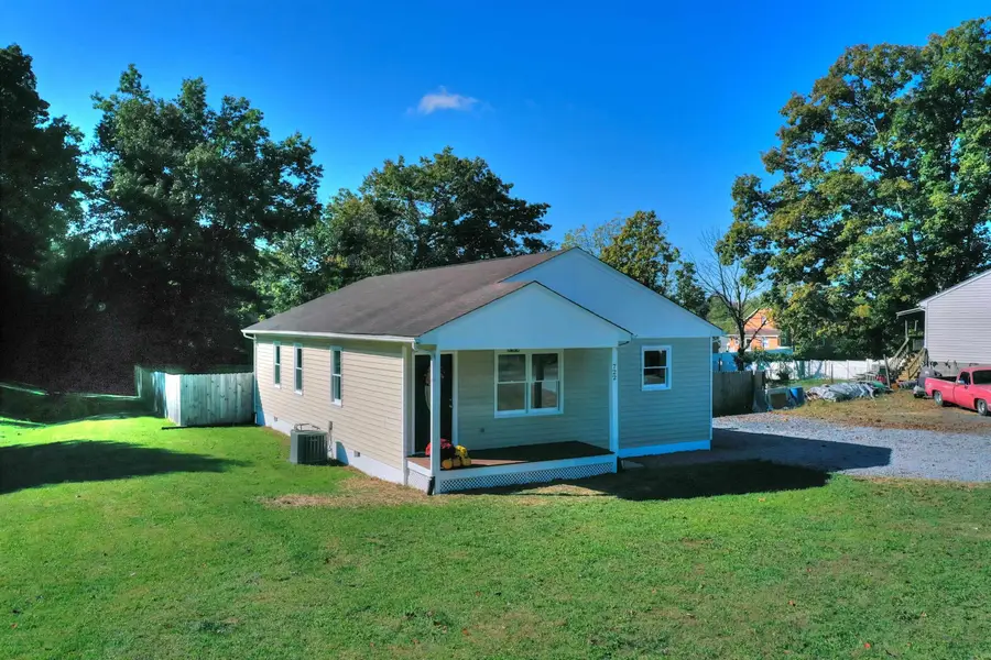 722 Georgia Ave, Waynesboro, VA 22980 - Image #3