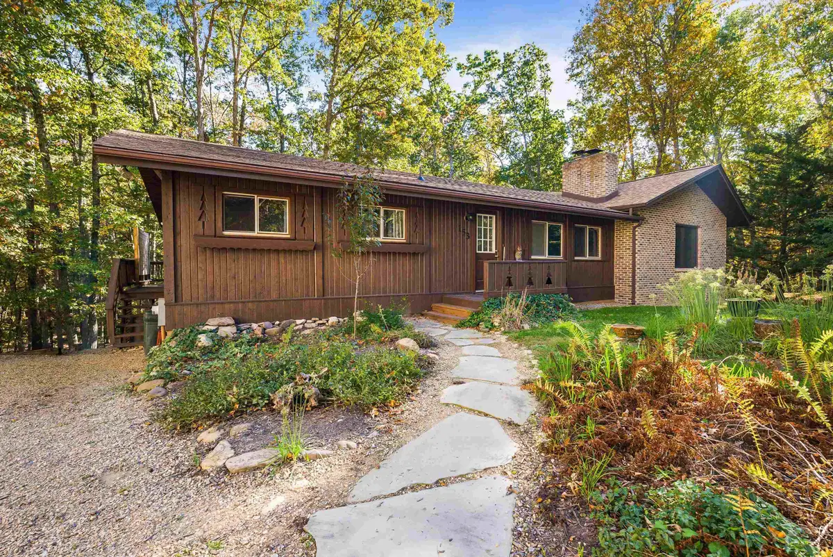 153 Holiday Hill, McGaheysville, VA 22840 - Image #1