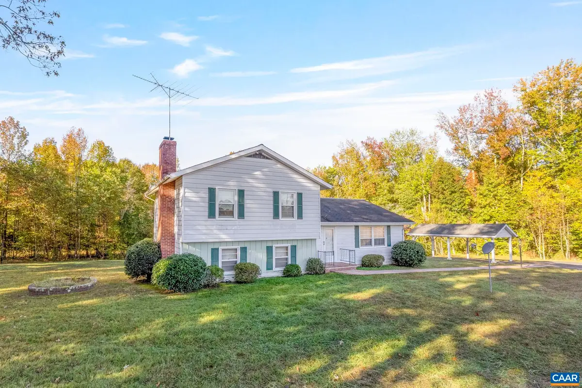 243 Wilmington Rd, Palmyra, VA 22963 - #1