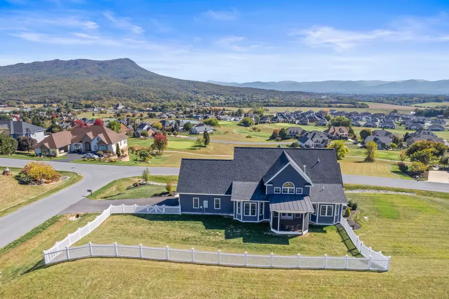 115 Flyntshire Pl, Massanetta Springs, VA 22801 - Image #2