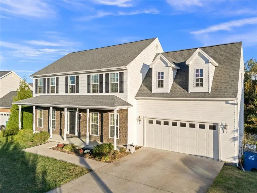 199 David Cir, Penn Laird, VA 22846 - Image #2