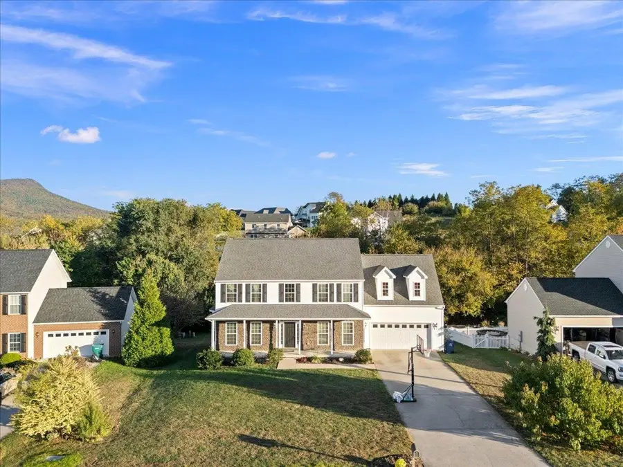 199 David Cir, Penn Laird, VA 22846 - Image #3