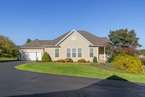 173 Heather Ln, Staunton, VA 24401