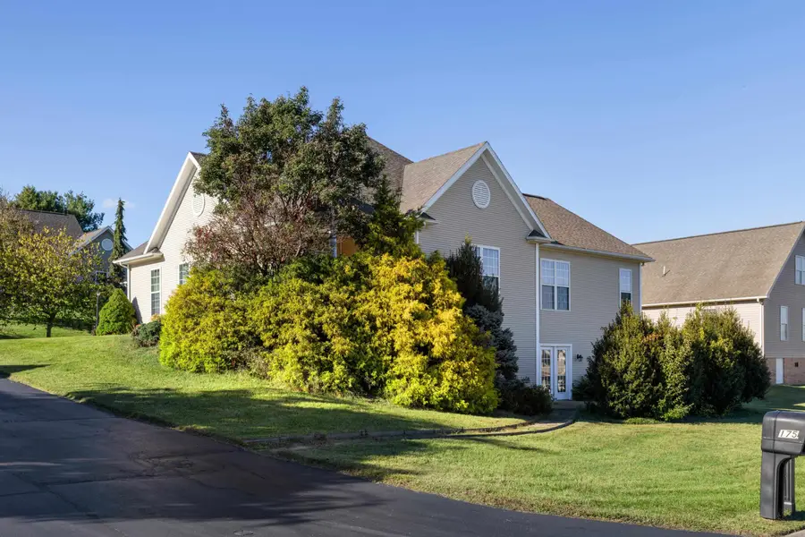 173 Heather Ln, Staunton, VA 24401 - Image #3