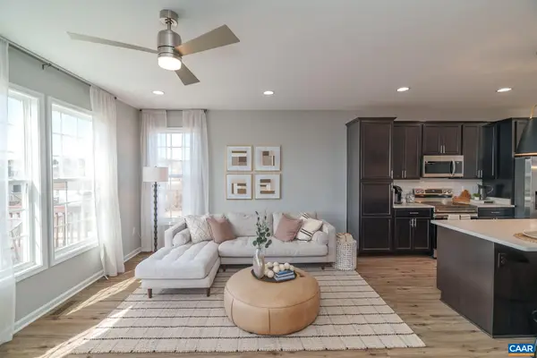 304 Cheshire Ln, Waynesboro, VA 22980