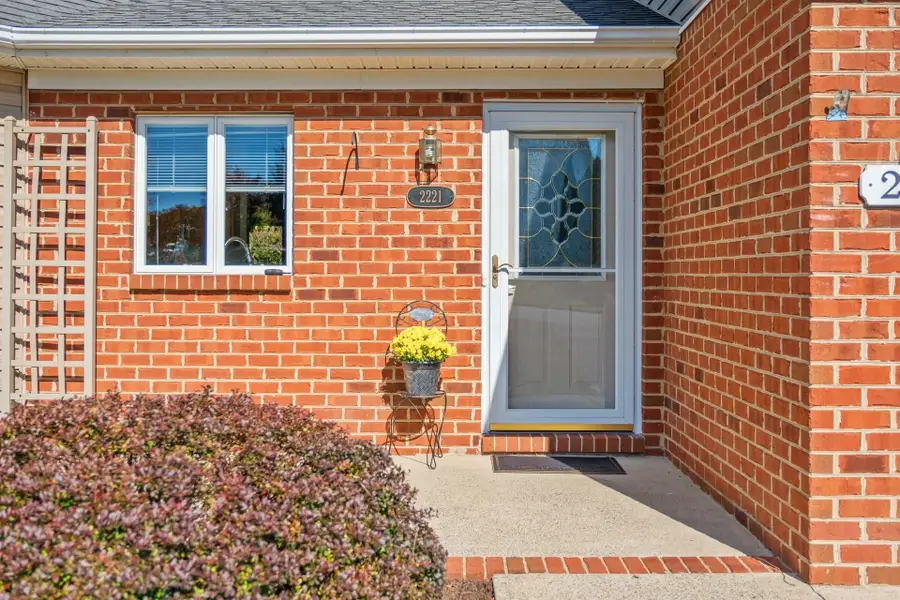 2221 Lake Terrace Dr, Harrisonburg, VA 22802 - Image #3