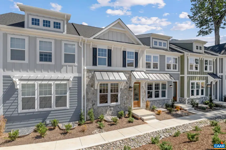 37 Lindley Pl, Charlottesville, VA 22901 - Image #3