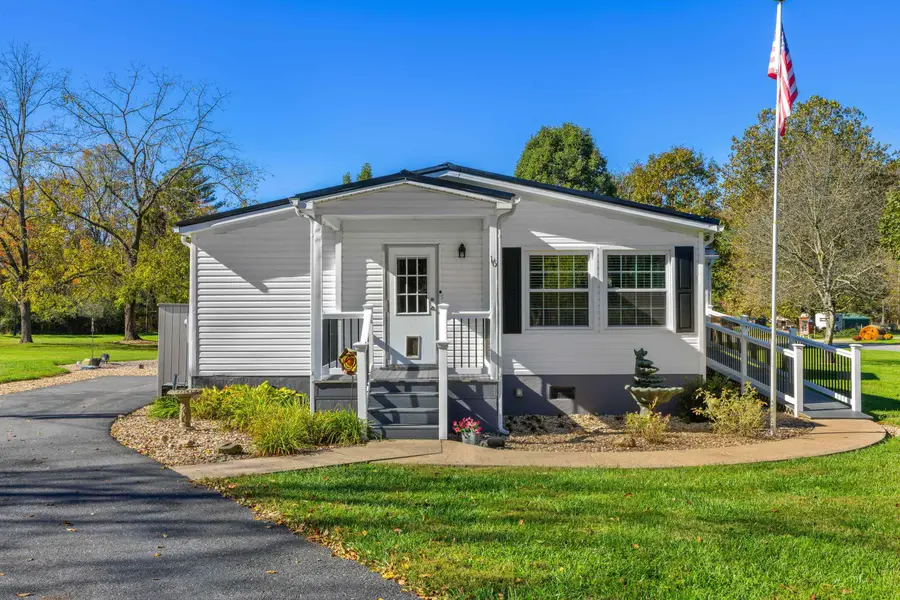 16 Ball Diamond Trl, South River, VA 24482 - Image #3