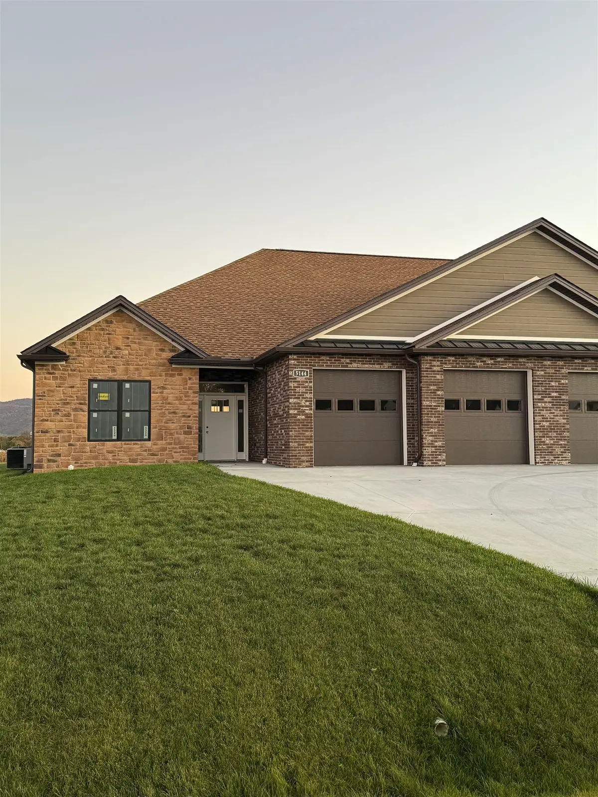 5144 Retriever Ln, McGaheysville, VA 22840 - Image #1