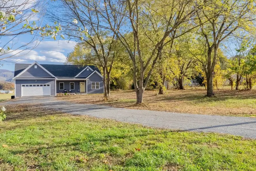 1328 Samuels Rd, Elkton, VA 22827 - Image #2