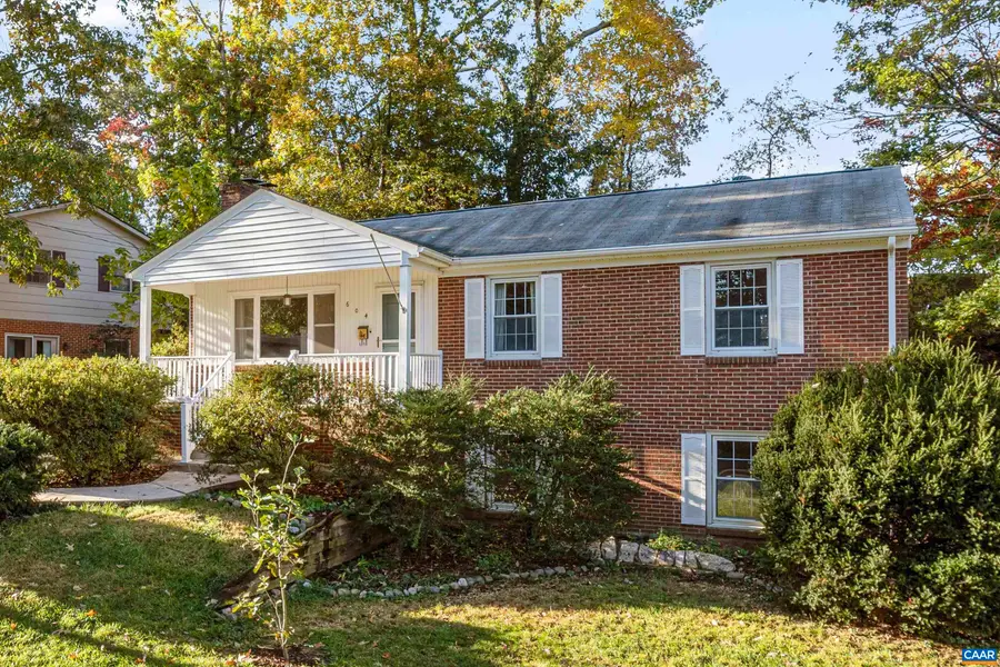 604 Shamrock Rd, Charlottesville, VA 22903 - Image #3