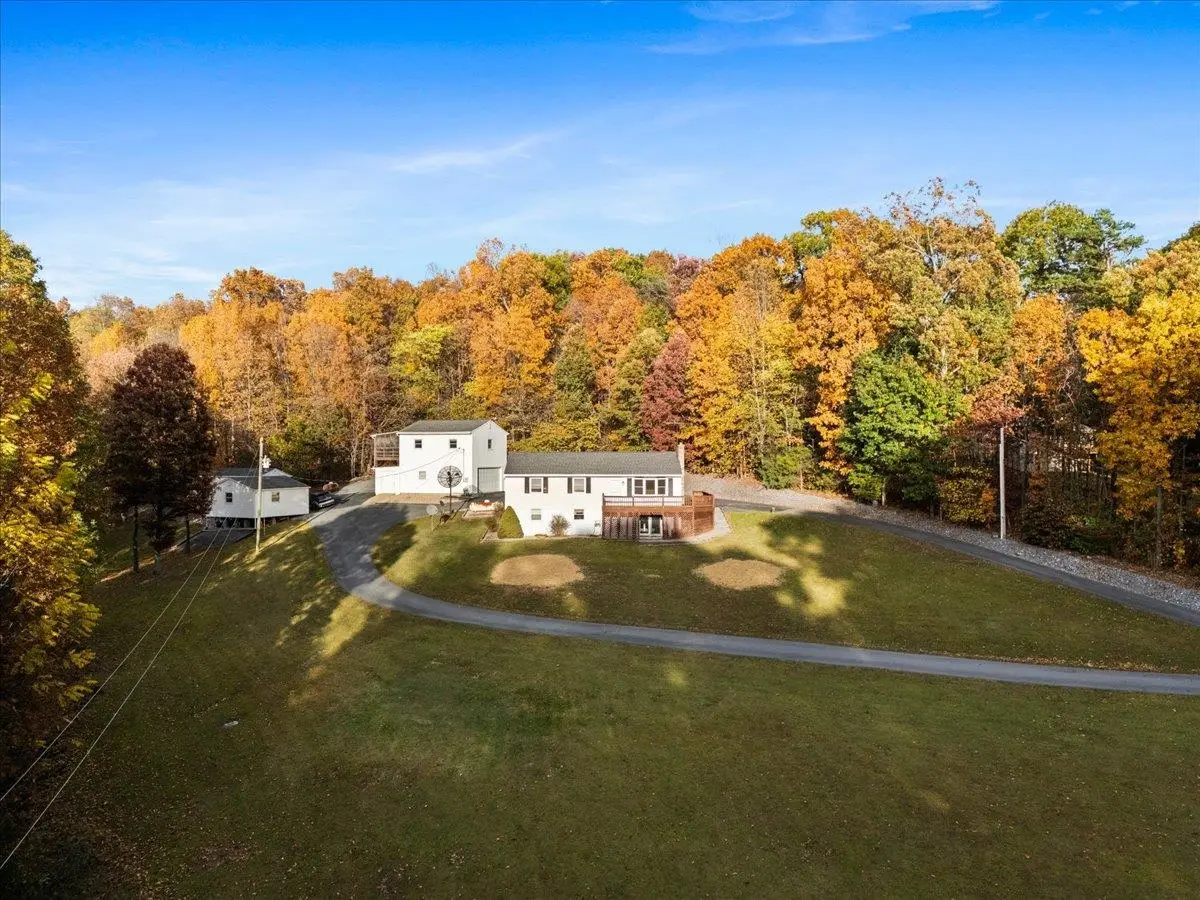 9508 Koontz Corner Rd, Plains, VA 22802 - Image #1