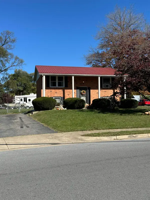 720 Shenandoah Ave, Waynesboro, VA 22980