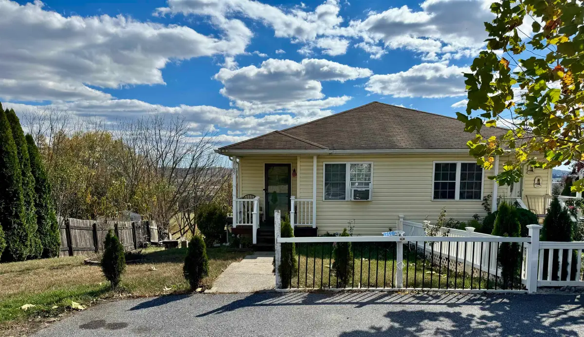 3195 Joppa Ct, Ashby, VA 22801 - Image #1