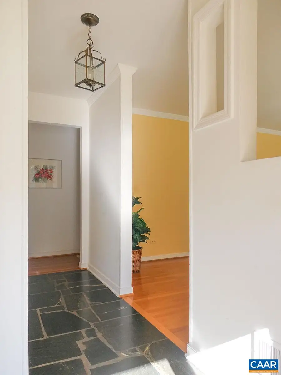 107 Elkhorn Rd, Charlottesville, VA 22903 - Image #2