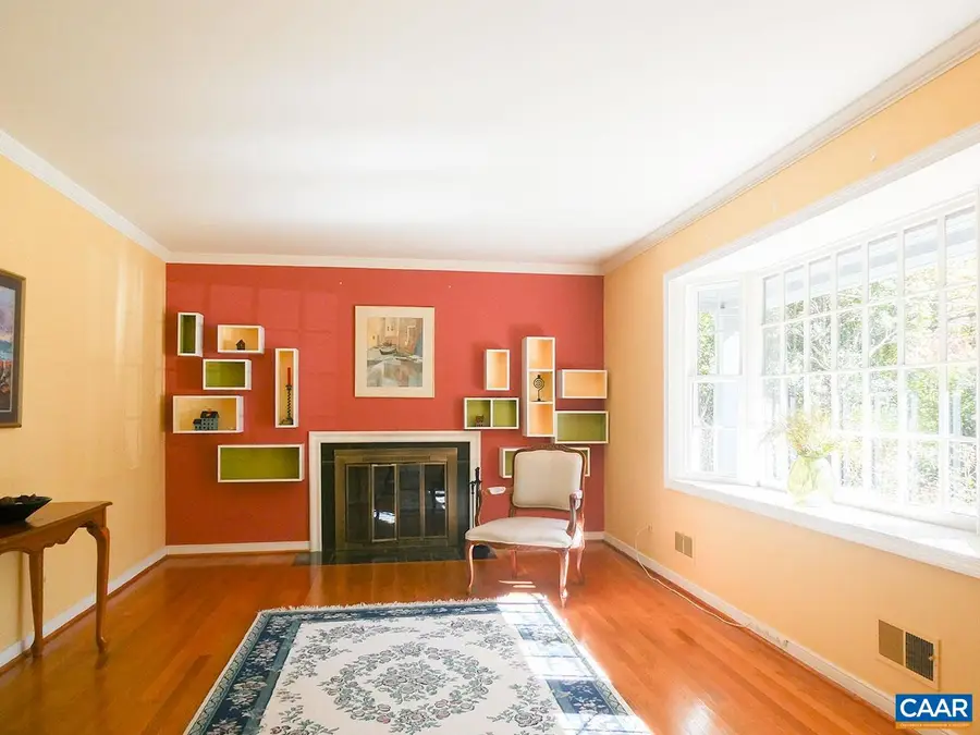 107 Elkhorn Rd, Charlottesville, VA 22903 - Image #3