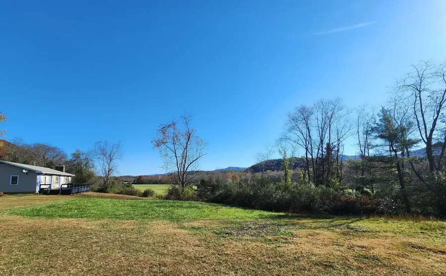 11611 Cowpasture River Rd S, Williamsville, VA 24487 - Image #3