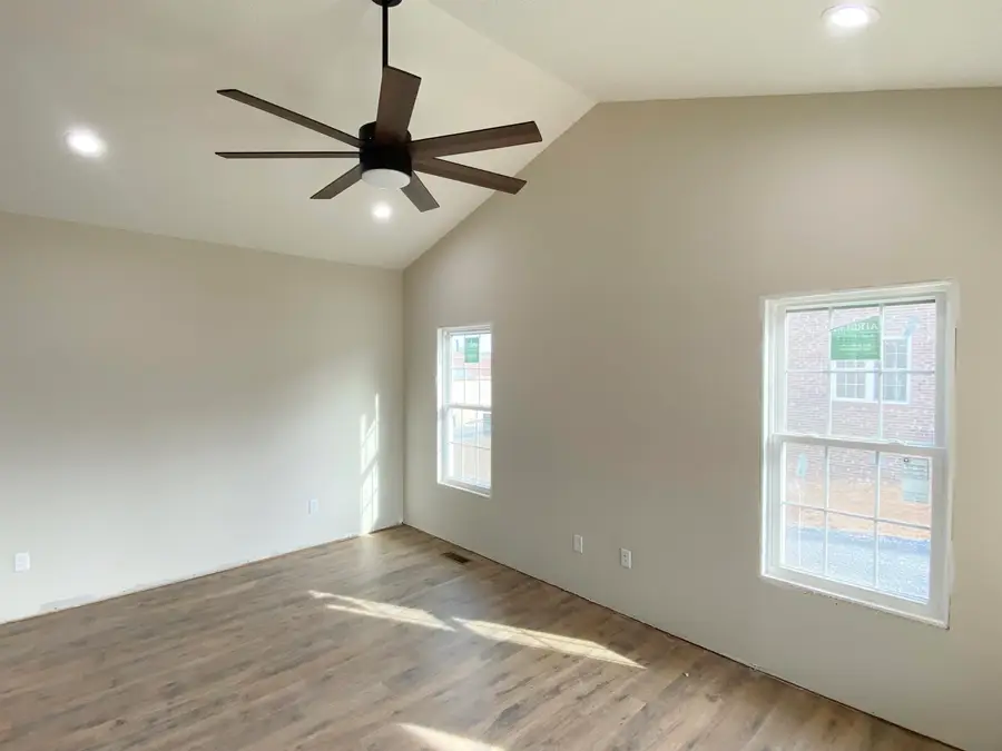 68 Fossil Dr, Stuarts Draft, VA 24477 - Image #2