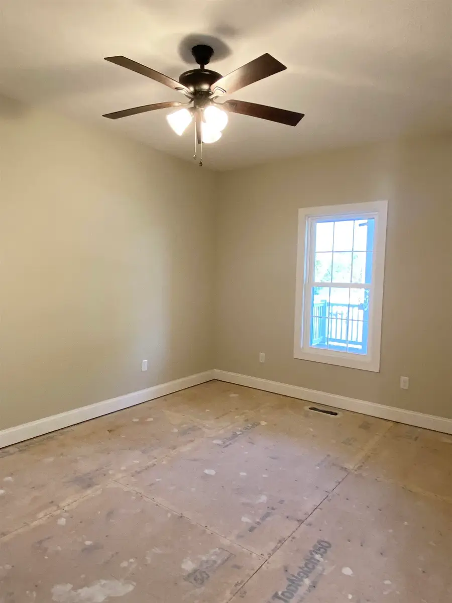 66 Fossil Dr, Stuarts Draft, VA 24477 - Image #3