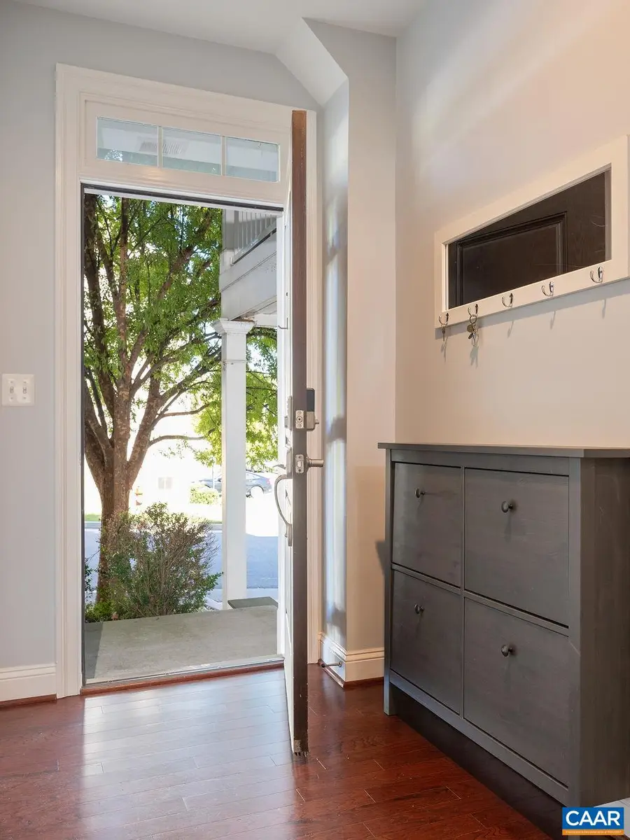 2146 Avinity Loop, Charlottesville, VA 22902 - Image #2