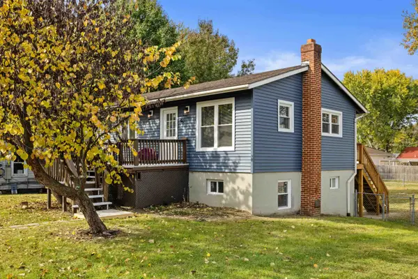 421 Charlotte Ave N, Waynesboro, VA 22980