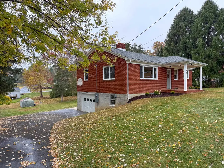 92 Maury Mill Rd, Verona, VA 24482 - Image #2