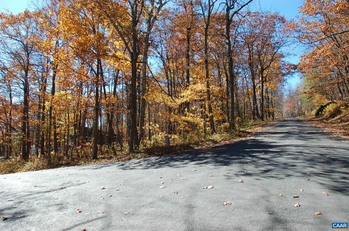 24 White Oak Ln, Wintergreen Resort, VA 22967 - Image #1