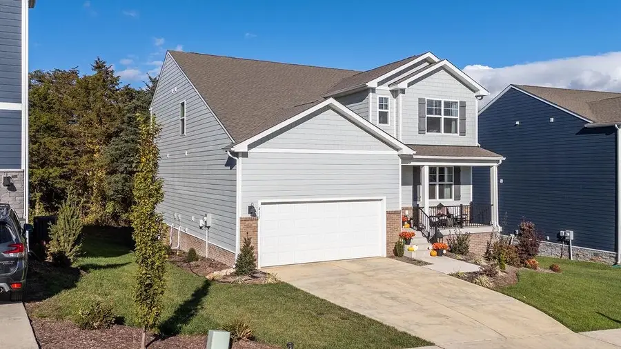 411 Stonewall Jackson Blvd, Staunton, VA 24401 - Image #3