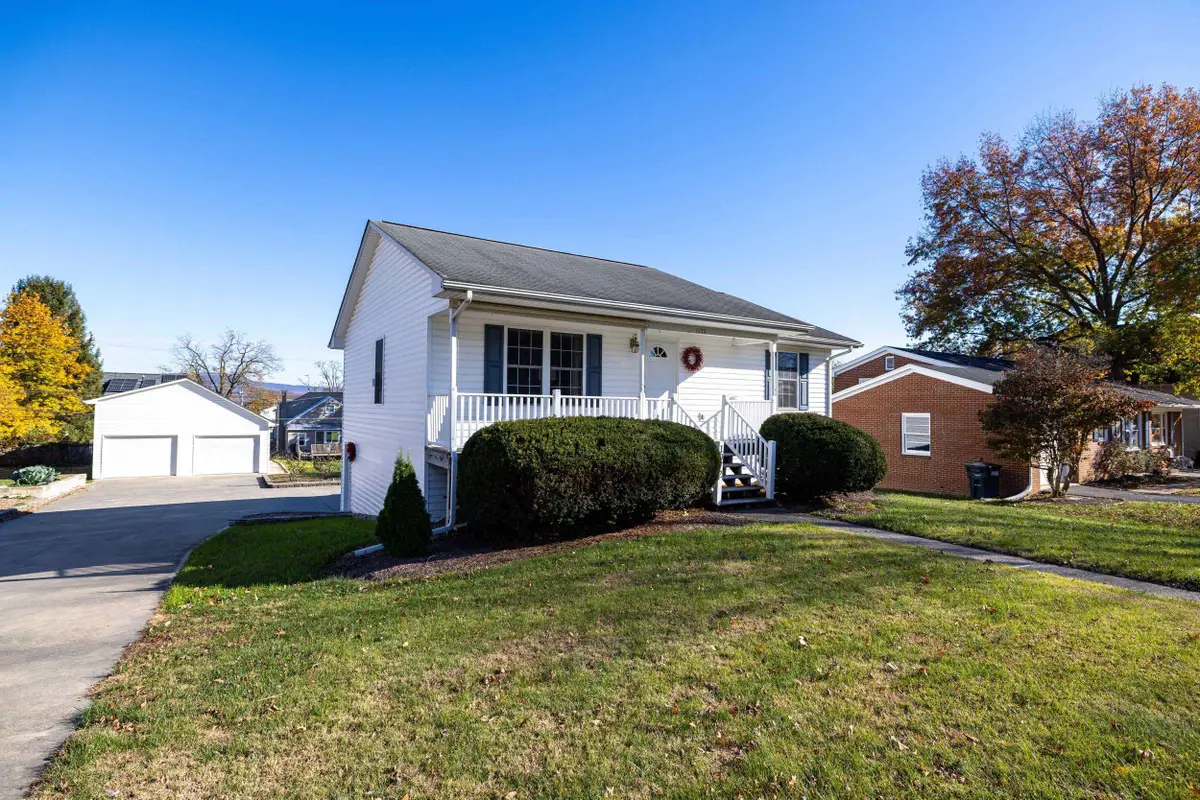 1072 College Ave, Harrisonburg, VA 22802 - Image #1