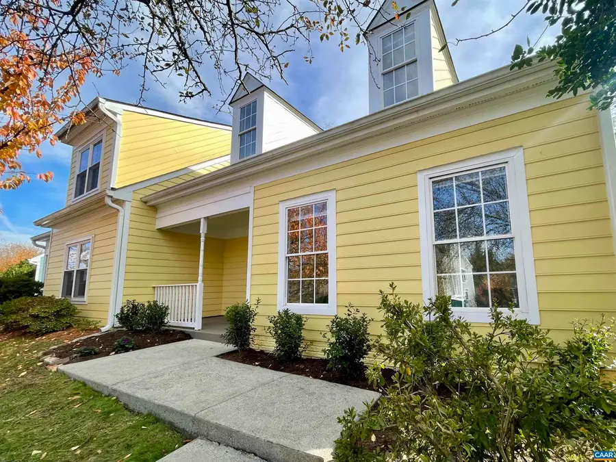 900 Locust Ln, Charlottesville, VA 22902 - Image #2