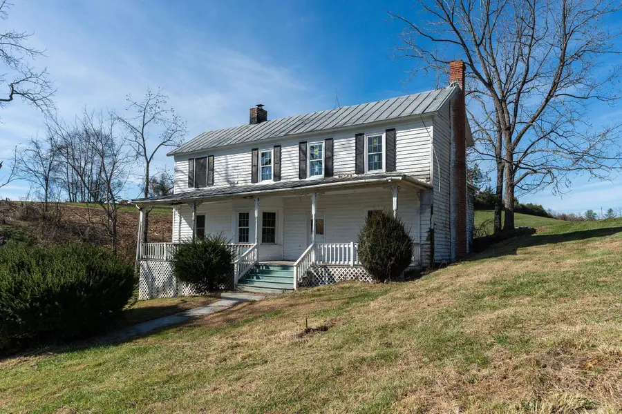 5818 Lee Jackson Hwy, Greenville, VA 24440 - Image #2