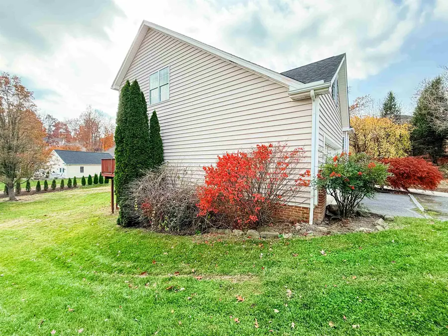 601 Regiment Rd, Penn Laird, VA 22846 - Image #3