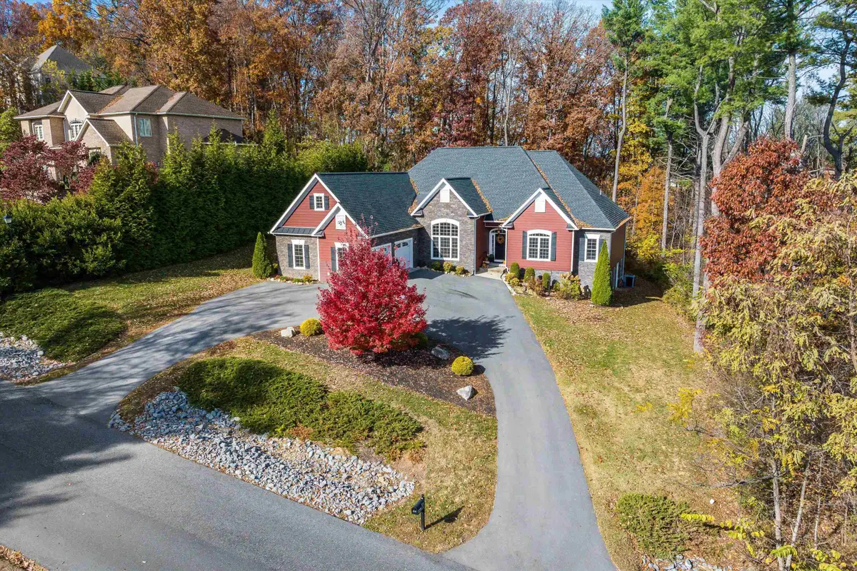 124 Steeplechase Dr, Penn Laird, VA 22846 - #1