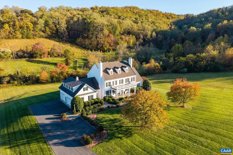 4912 Farriers Ct, Charlottesville, VA 22903 - Image #2