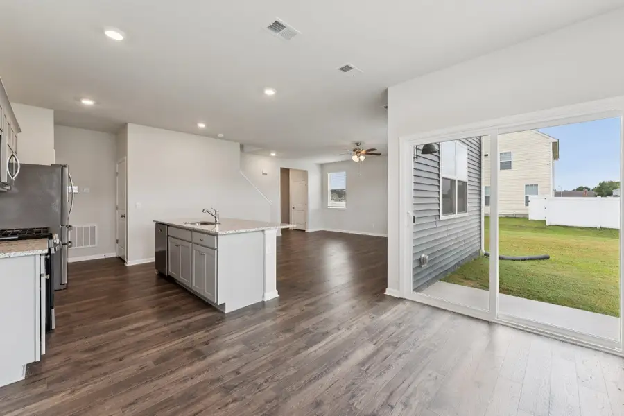 105 Meadow Ridge Way, Staunton, VA 24401 - Image #3