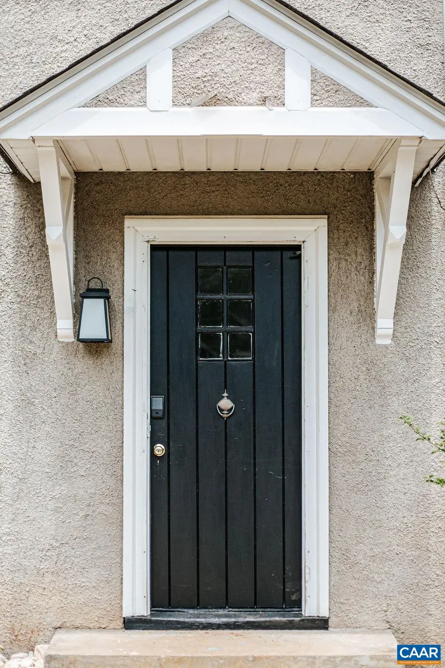 126 Maywood Ln, Charlottesville, VA 22903 - Image #2