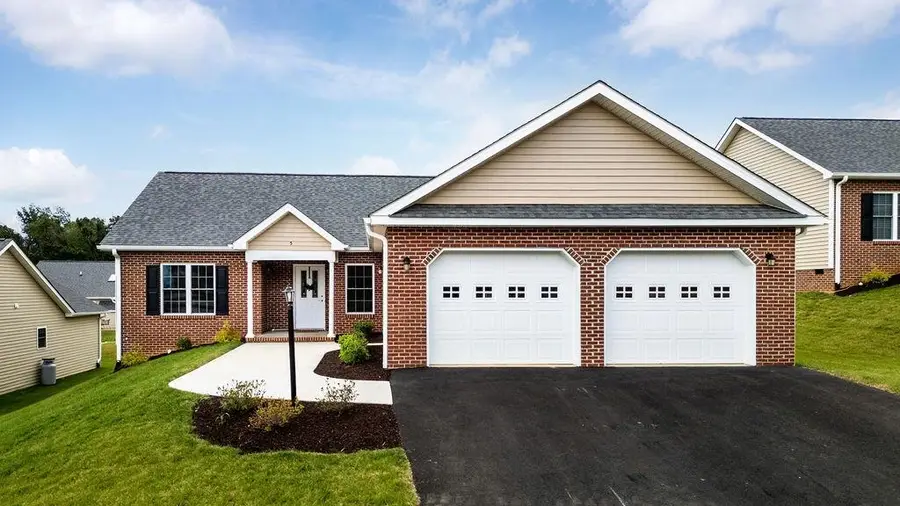 5 River Oak Dr, Staunton, VA 24401 - Image #3