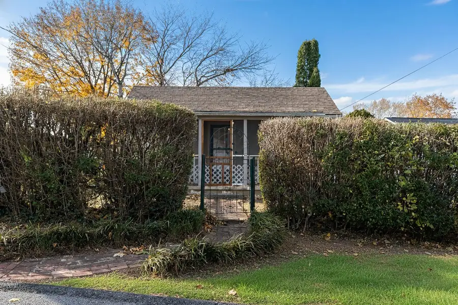 300 Highland Ave, Staunton, VA 24401 - Image #2