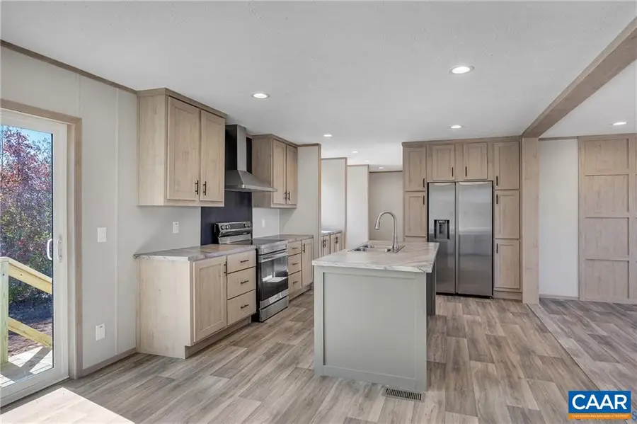 1390 Mickie Town Rd, Maidens, VA 23102 - Image #2