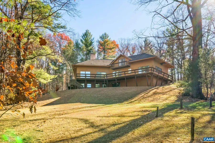 298 Courthouse Mountain Ln, Madison, VA 22727 - Image #2