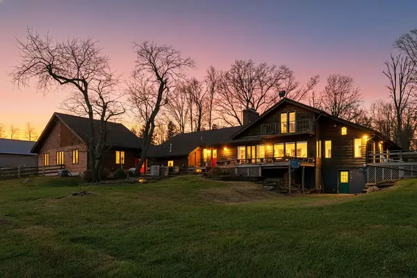 129 Shemariah Rd, Middlebrook, VA 24459