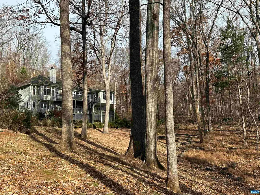 423 Foothills Dr, Nellysford, VA 22958 - #3