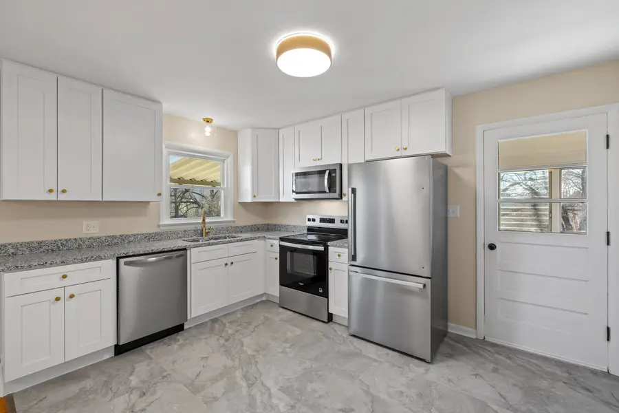 1726 Mountain Valley Rd, Keezletown, VA 22832 - Image #3