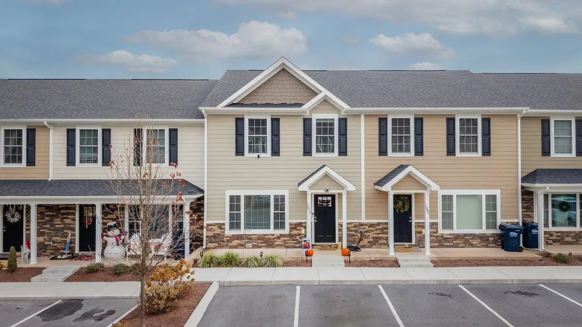 1079 Bluemoon Dr, Massanetta Springs, VA 22801 - Image #1