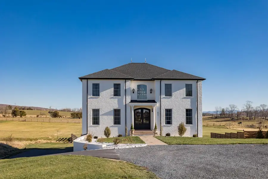 653 Pineville Rd, McGaheysville, VA 22840 - Image #2