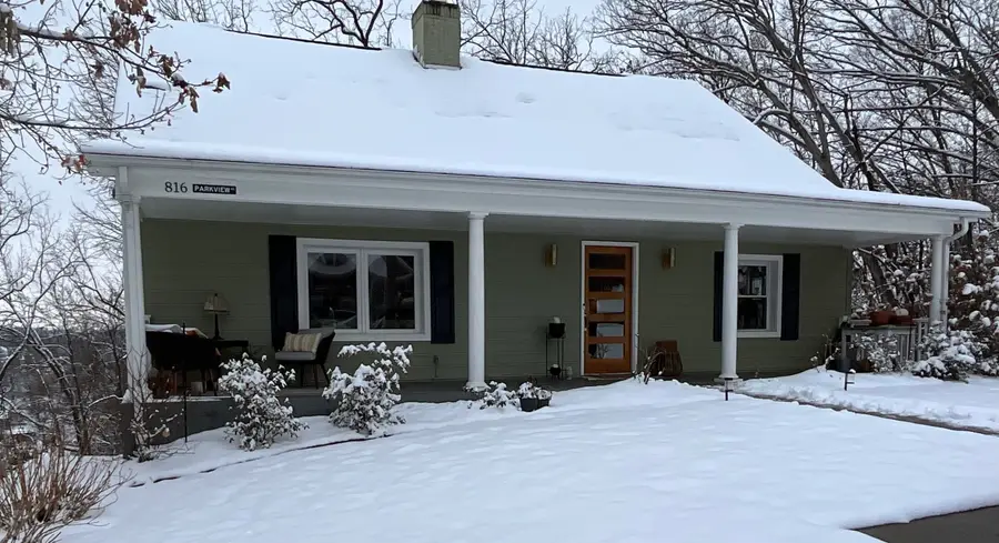 816 Parkview Ave, Staunton, VA 24401 - Image #3